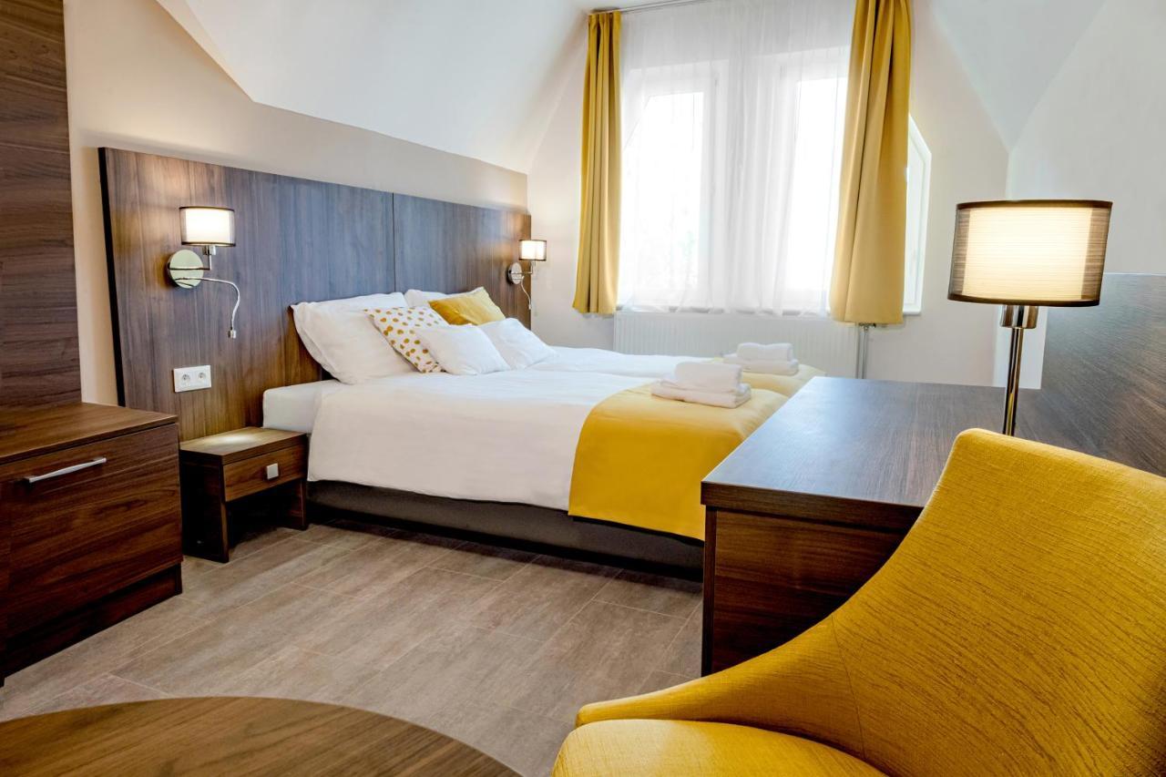Furdo Hotel*** Залакарош Екстер'єр фото