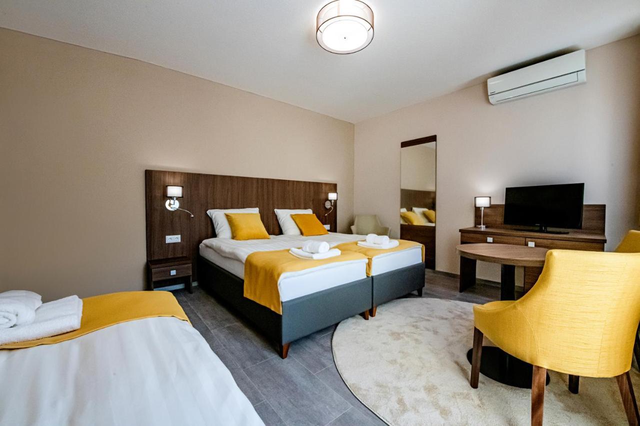 Furdo Hotel*** Залакарош Екстер'єр фото